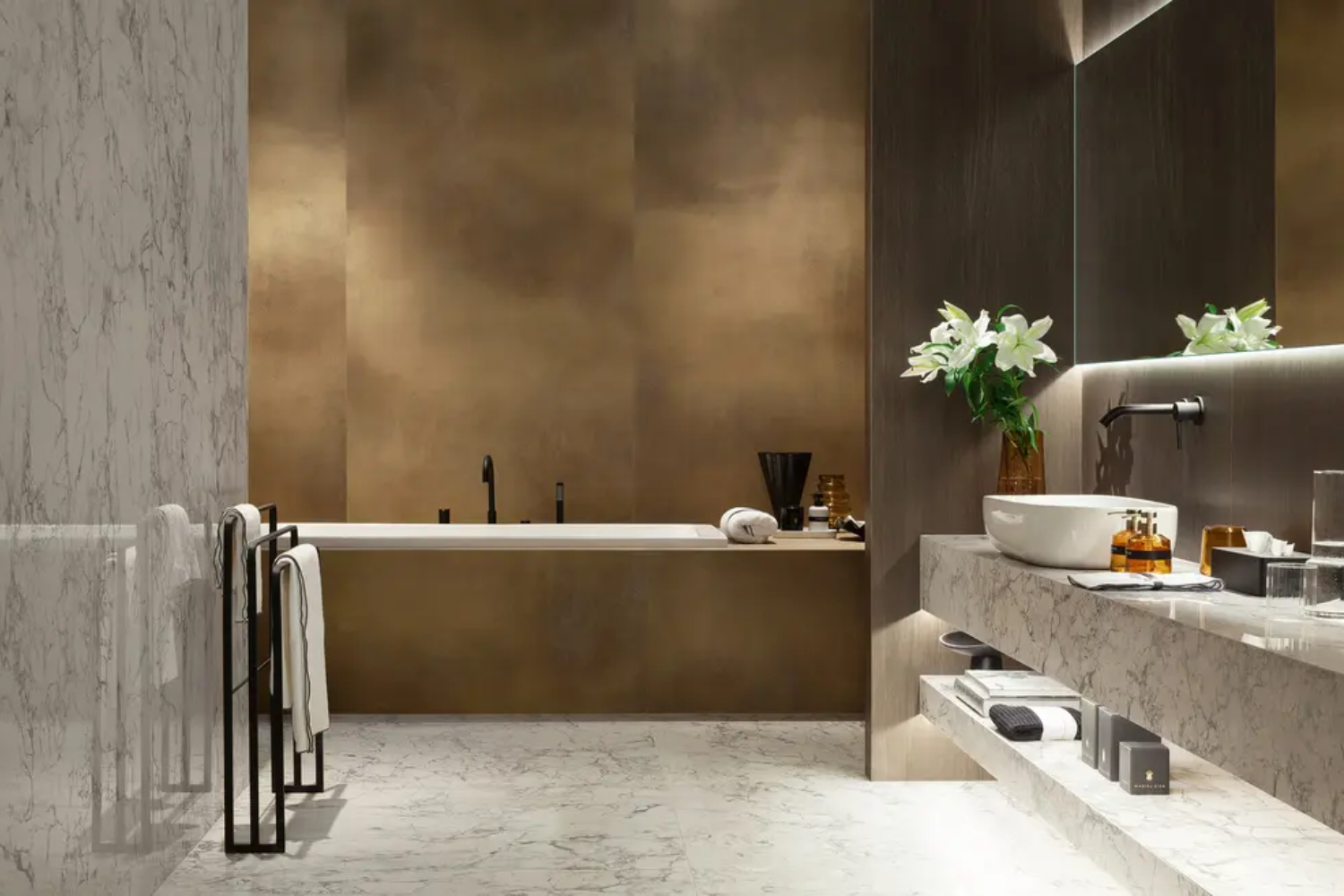 Luksusowa łazienka z marmurowymi akcentami